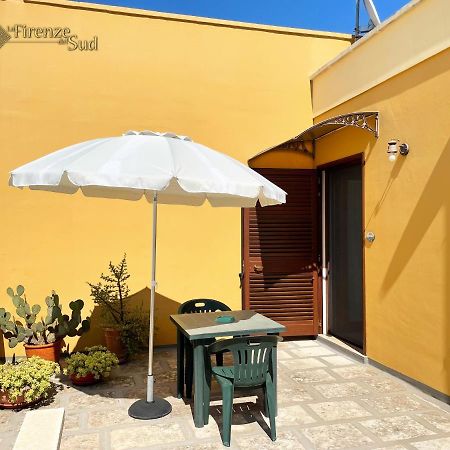 مبيت وإفطار ليتشي La Firenze Del Sud المظهر الخارجي الصورة